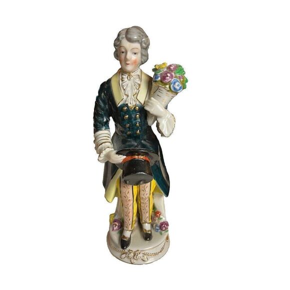 Vintage Ucagco Ceramics Colonial Man Porcelain Figurine Made In Japan